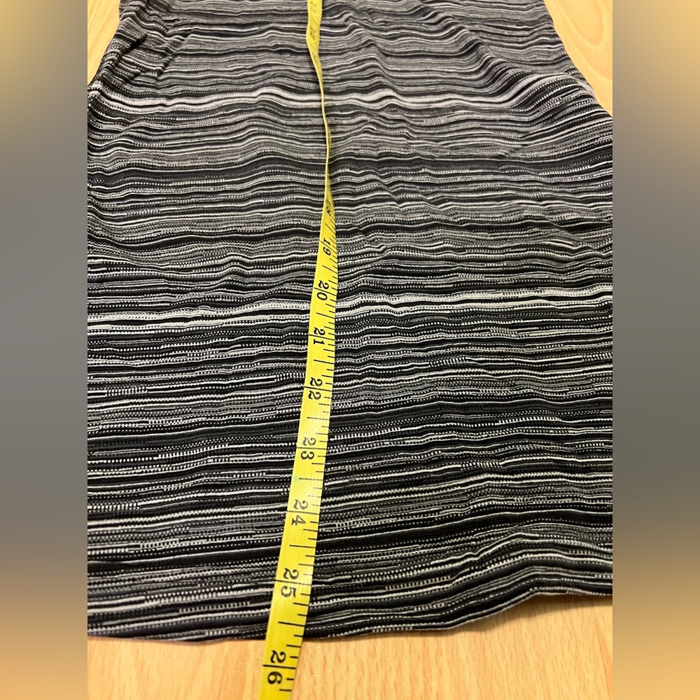 Lululemon Cool Racerback Tank - Picture 3 of 5